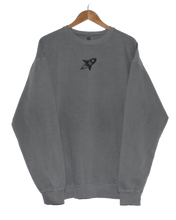 Load image into Gallery viewer, GREY CREWNECK
